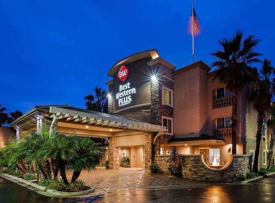 Best Western Plus Oceanside Palms allows check-in for 18 year-old guests