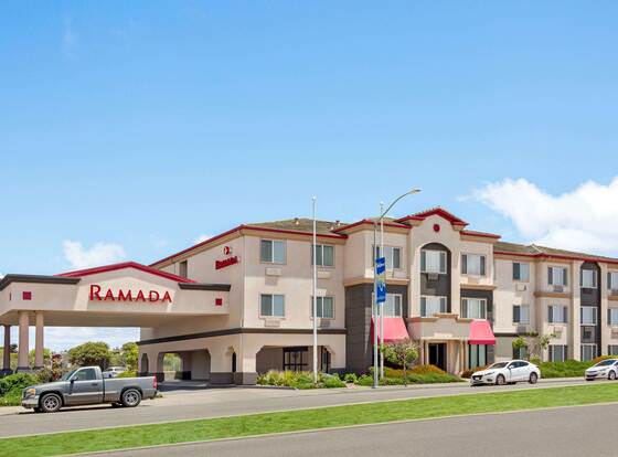 Ramada by Wyndham Marina allows check-in for 18 year-old guests