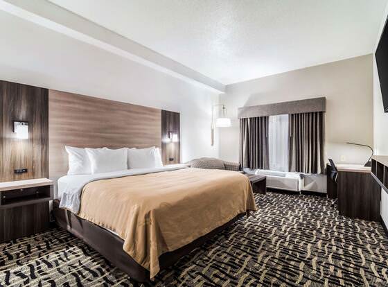 Quality Inn & Suites Augusta I-20 allows check-in for 18 year-old guests