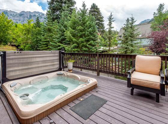 Quality Inn allows check-in for 18 year-old guests