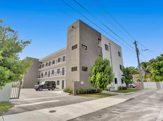 Rennzi Wynwood Apartments allows check-in for 18 year-old guests