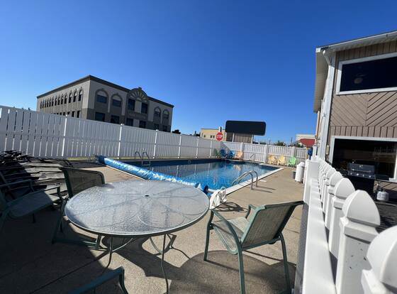 Continental Inn allows check-in for 18 year-old guests