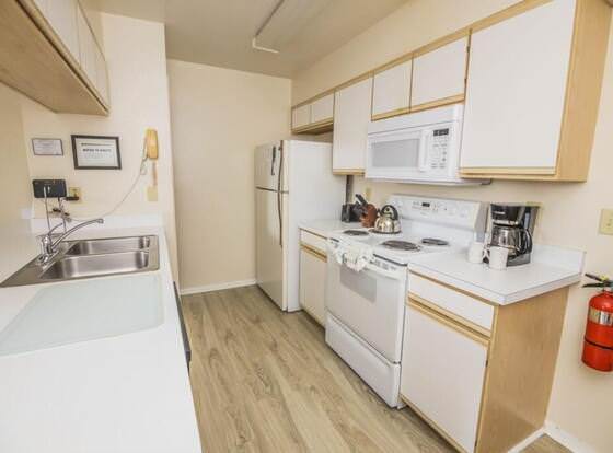 Charles' Sweetwater Club Condo allows check-in for 18 year-old guests