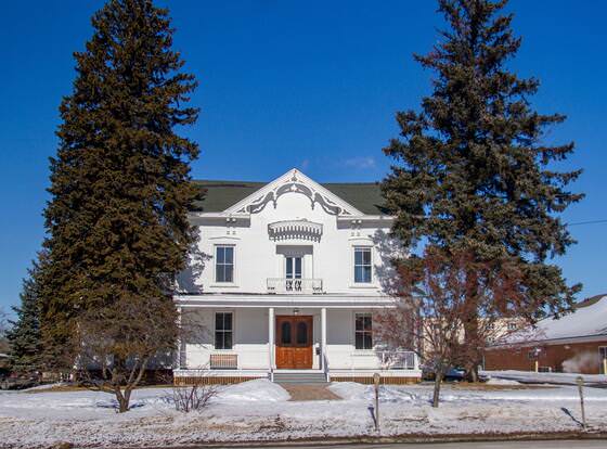 Pert House allows check-in for 18 year-old guests