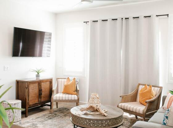 Happy Hawaiian by Freedom Vacation Rentals allows check-in for 18 year-old guests