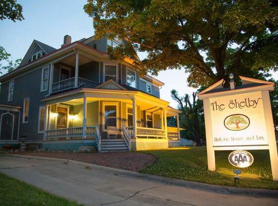 The Shelby Inn allows check-in for 18 year-old guests