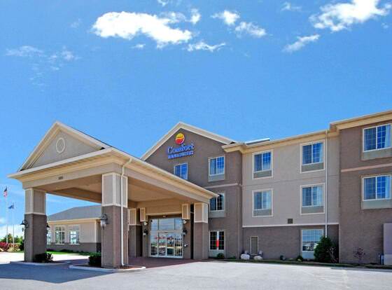 Comfort Inn & Suites Madison North allows check-in for 18 year-old guests