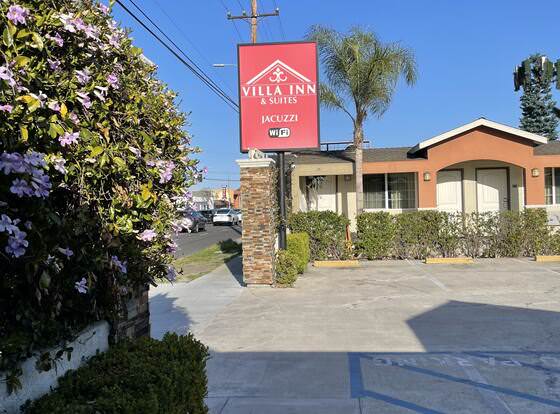 Villa Inn & Suites allows check-in for 18 year-old guests