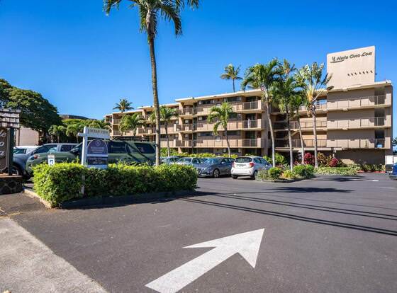 Hale Ono Loa by Coldwell Banker Island Vacations allows check-in for 18 year-old guests