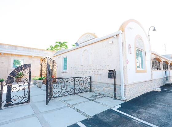 Casa Pellegrino allows check-in for 18 year-old guests