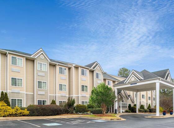 Microtel Inn and Suites by Wyndham Columbus North allows check-in for 18 year-old guests