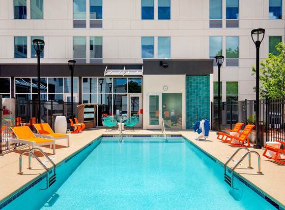 Aloft Dallas Arlington allows check-in for 18 year-old guests