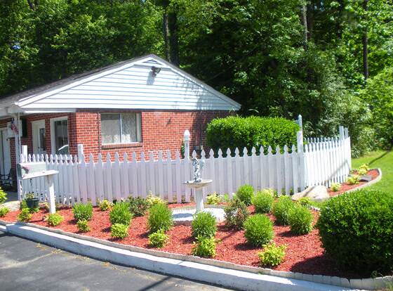 Budget Inn allows check-in for 18 year-old guests