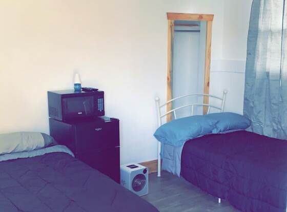 High Plains Inn allows check-in for 18 year-old guests