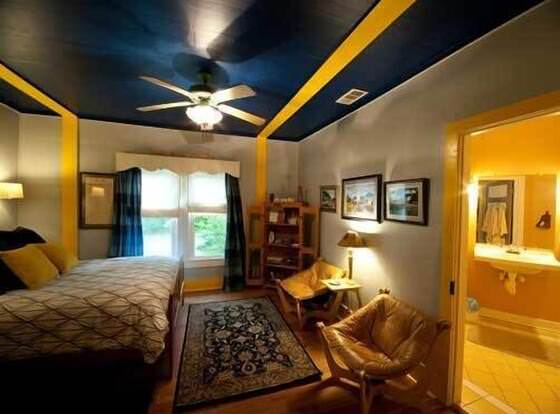 Inn at Folkston allows check-in for 18 year-old guests