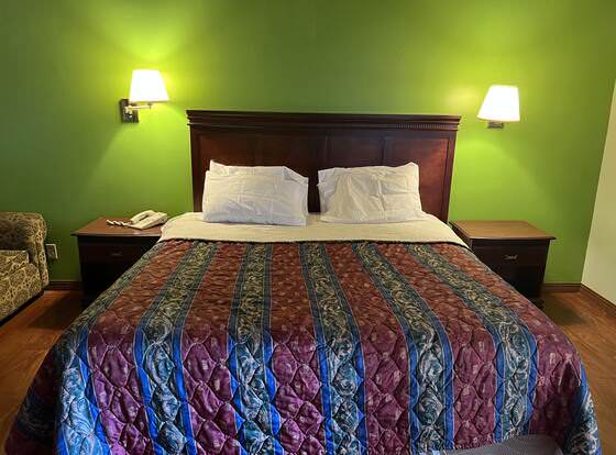 Town & Country Motel allows check-in for 18 year-old guests