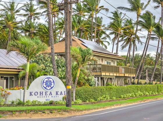 Kohea Kai Maui, Ascend Hotel Collection allows check-in for 18 year-old guests