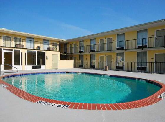 Mill Tree Inn allows check-in for 18 year-old guests