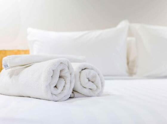 Portland Inn allows check-in for 18 year-old guests