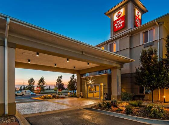 Best Western Plus Frontier Inn allows check-in for 18 year-old guests