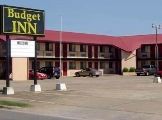 Budget Inn Gadsden allows check-in for 18 year-old guests