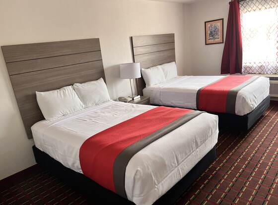 Guest House Inn allows check-in for 18 year-old guests