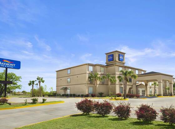 Baymont by Wyndham Marrero allows check-in for 18 year-old guests