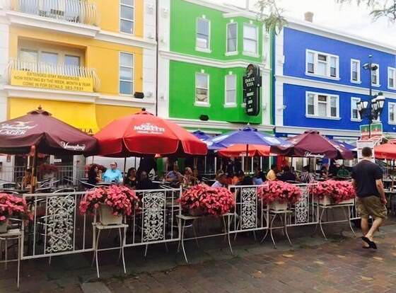 Hotel Dolce Villa allows check-in for 18 year-old guests