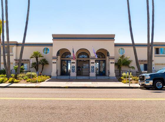 Southern California Beach Club allows check-in for 18 year-old guests