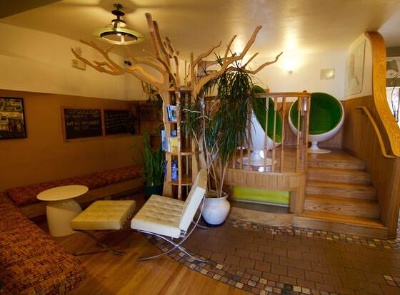 Qupqugiaq Inn allows check-in for 18 year-old guests