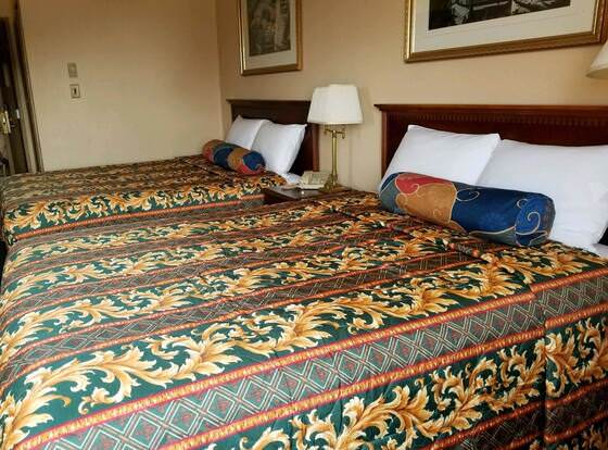 Midway Inn allows check-in for 18 year-old guests