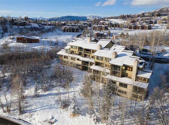 Ridgecrest Condominiums by Pioneer Ridge Management allows check-in for 18 year-old guests