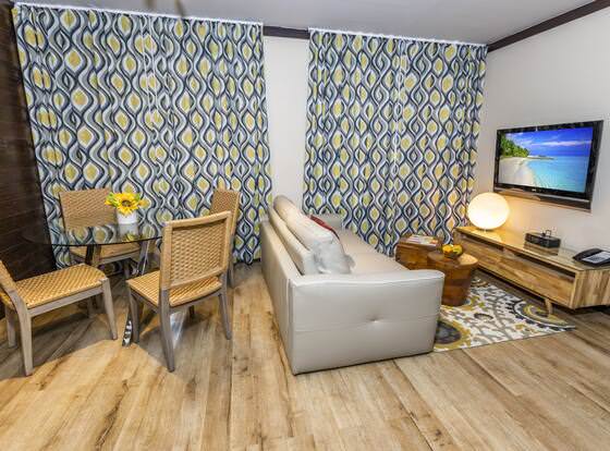 Metropole Suites South Beach, a South Beach Group Hotel allows check-in for 18 year-old guests