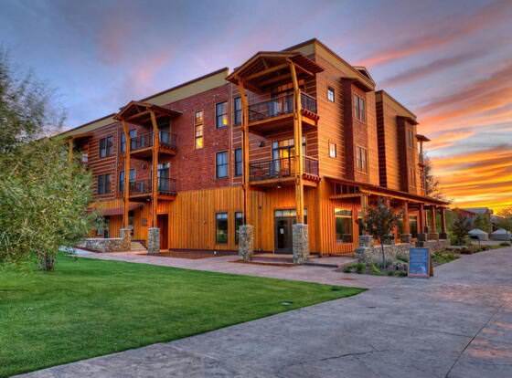 The Lodge at Bronze Buffalo Ranch allows check-in for 18 year-old guests