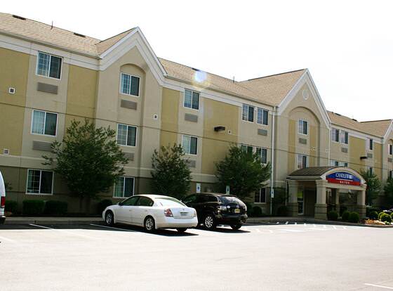 Candlewood Suites Harrisonburg, an IHG Hotel allows check-in for 18 year-old guests