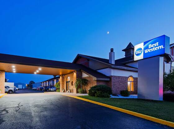 Best Western Gaylord allows check-in for 18 year-old guests