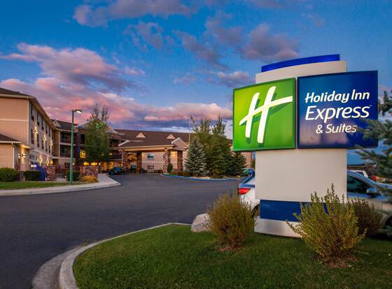 Holiday Inn Express & Suites Gunnison, an IHG Hotel allows check-in for 18 year-old guests