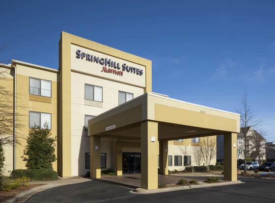 SpringHill Suites by Marriott Columbus allows check-in for 18 year-old guests