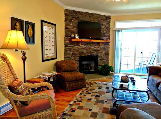 VCI - Klonteska Condominiums #A3 allows check-in for 18 year-old guests