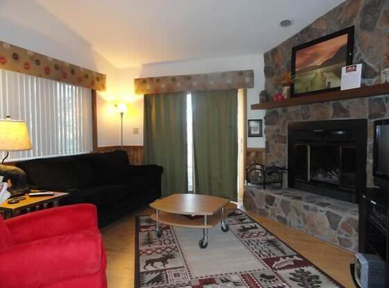 VCI - Maple Chalet allows check-in for 18 year-old guests