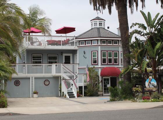 Pelican Cove Inn allows check-in for 18 year-old guests