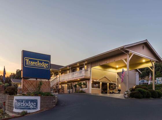 Travelodge by Wyndham Angels Camp CA allows check-in for 18 year-old guests