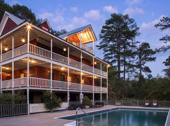 Glen-Ella Springs Inn allows check-in for 18 year-old guests