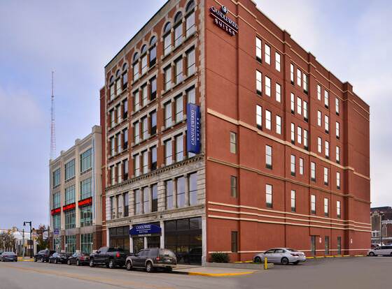 Candlewood Suites Terre Haute, an IHG Hotel allows check-in for 18 year-old guests