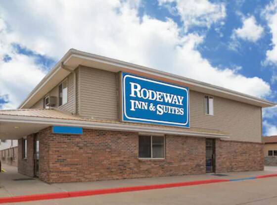 Rodeway Inn & Suites allows check-in for 18 year-old guests
