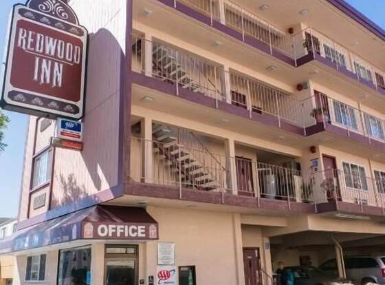 Redwood Inn allows check-in for 18 year-old guests