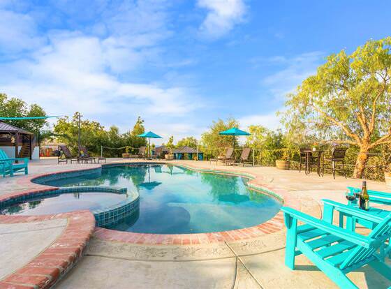 Villa Inn & Spa allows check-in for 18 year-old guests