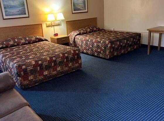 The White House Inn allows check-in for 18 year-old guests