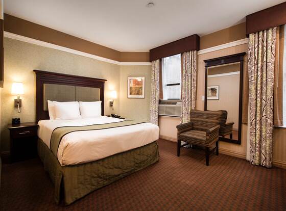 Hotel 46 Times Square allows check-in for 18 year-old guests