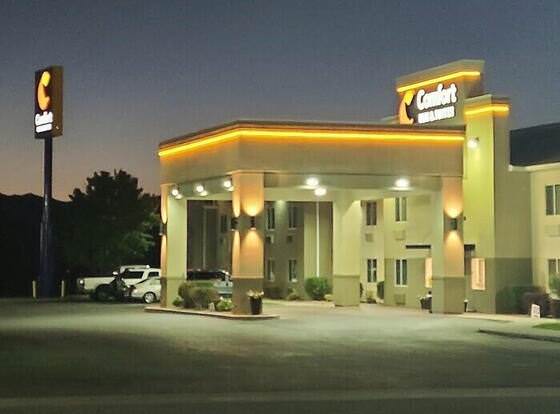 Comfort Inn & Suites Beaver - Interstate 15 North allows check-in for 18 year-old guests